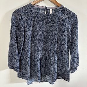 Xhilaration paisley print blouse